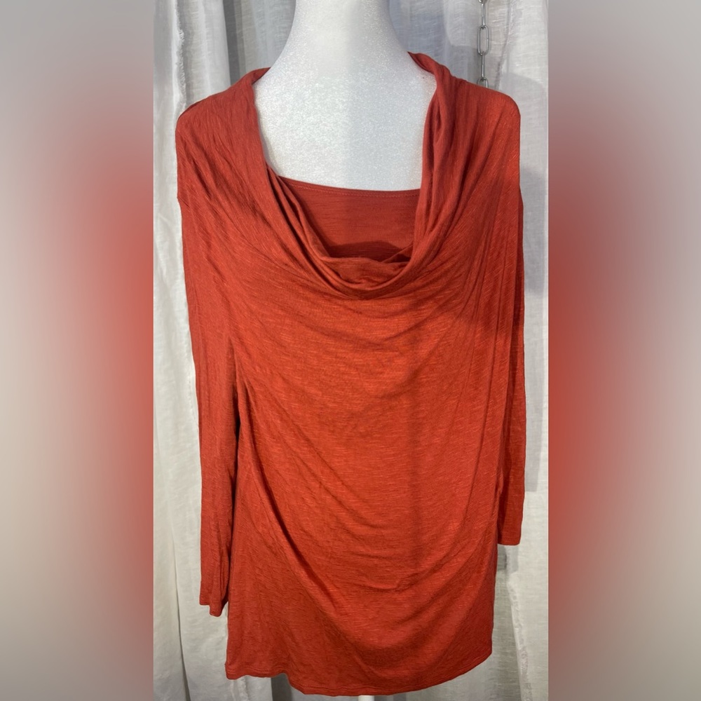 Coldwater Creek beautiful Rust hues, long sleeve w/built in tank bra S spacious